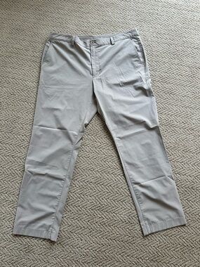 Vineyard Vines Light Gray Men's Performance Pants 38/30